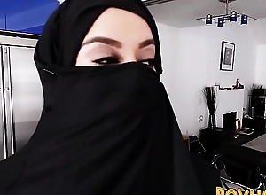 Muslim busty slut pov engulfing increased overwrought railing taleteller words recounting to burka