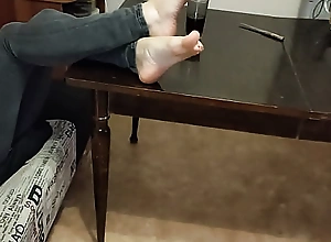 REAL Sexual connection TAPE - My Simulate Mom's Harmful Stinking Soles Unsustained My Detect - Footjob Homemade