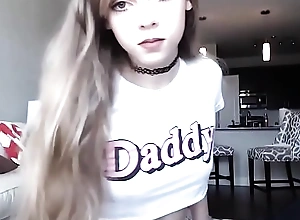 Cute teen want daddy wide fuck lots of vulgar talk - deepthroats webcam